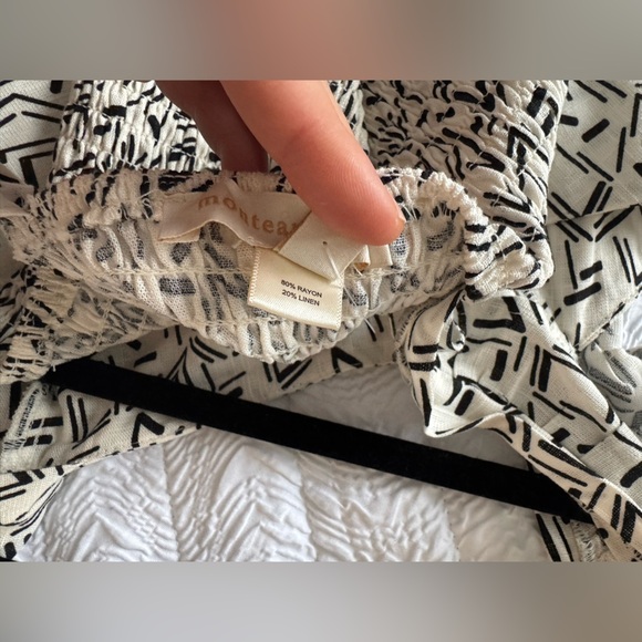 White & Black Lines Crop Top Cotton Monteau Size XL NWT - Picture 6 of 6